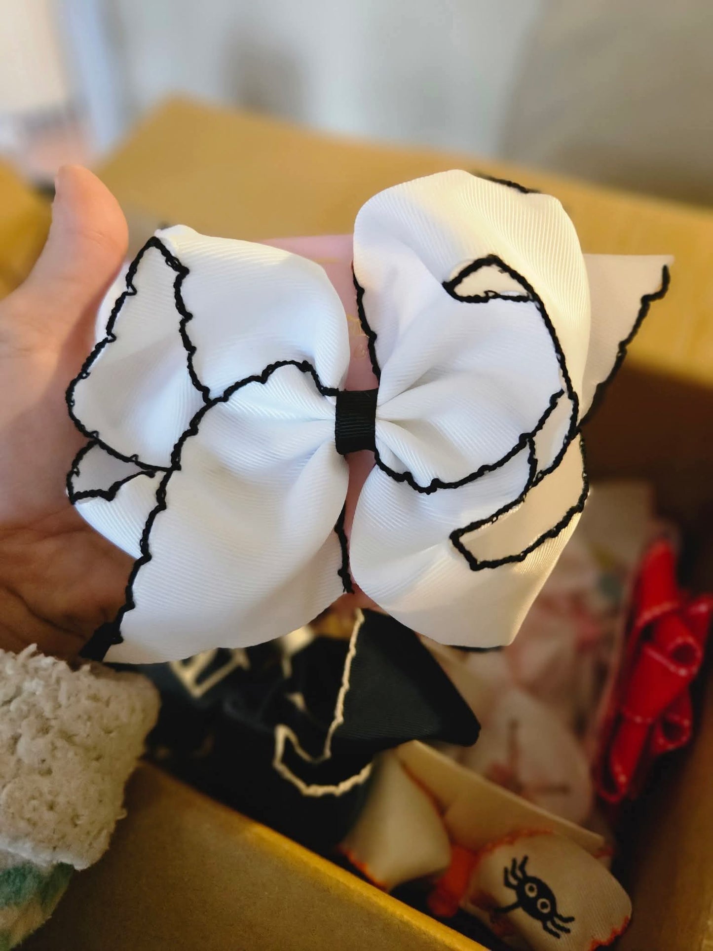 White with Black Trim Clip Bow