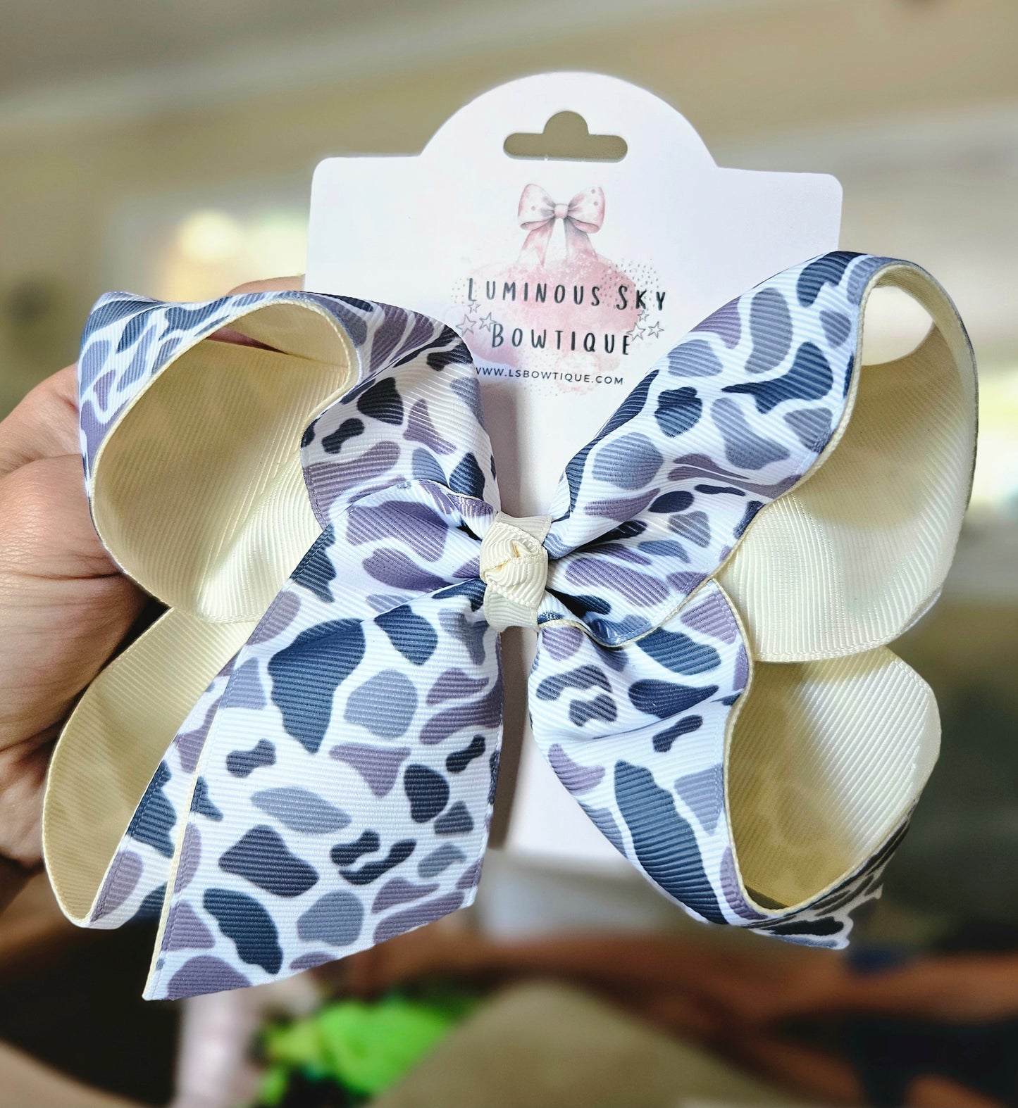 Grey Camo Large Clip Bow