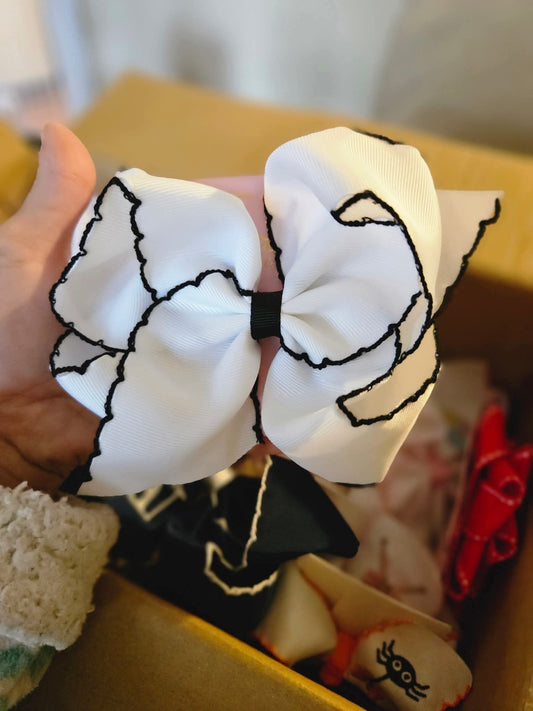 White with Black Trim Clip Bow