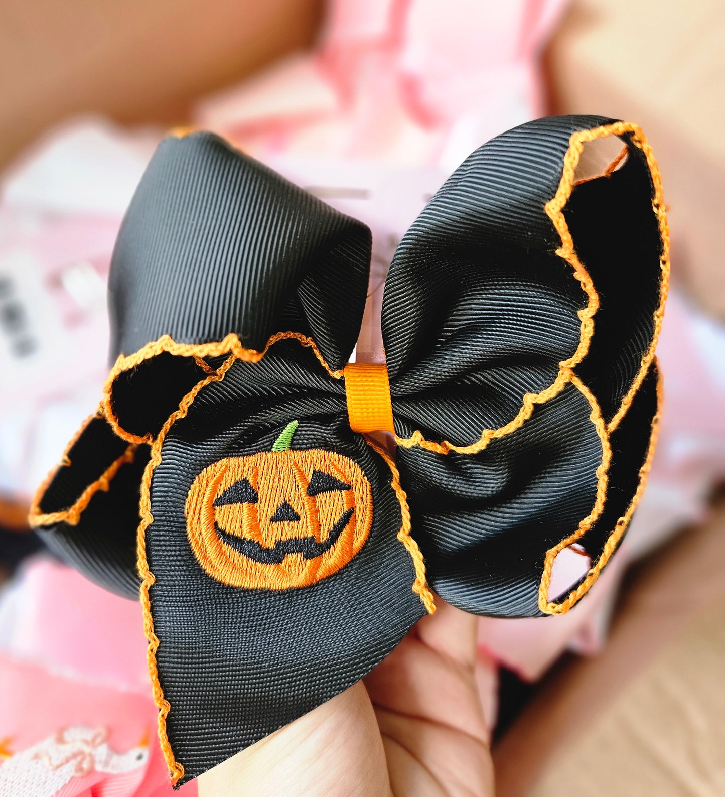 Black Jack-O-Lantern Clip Bow