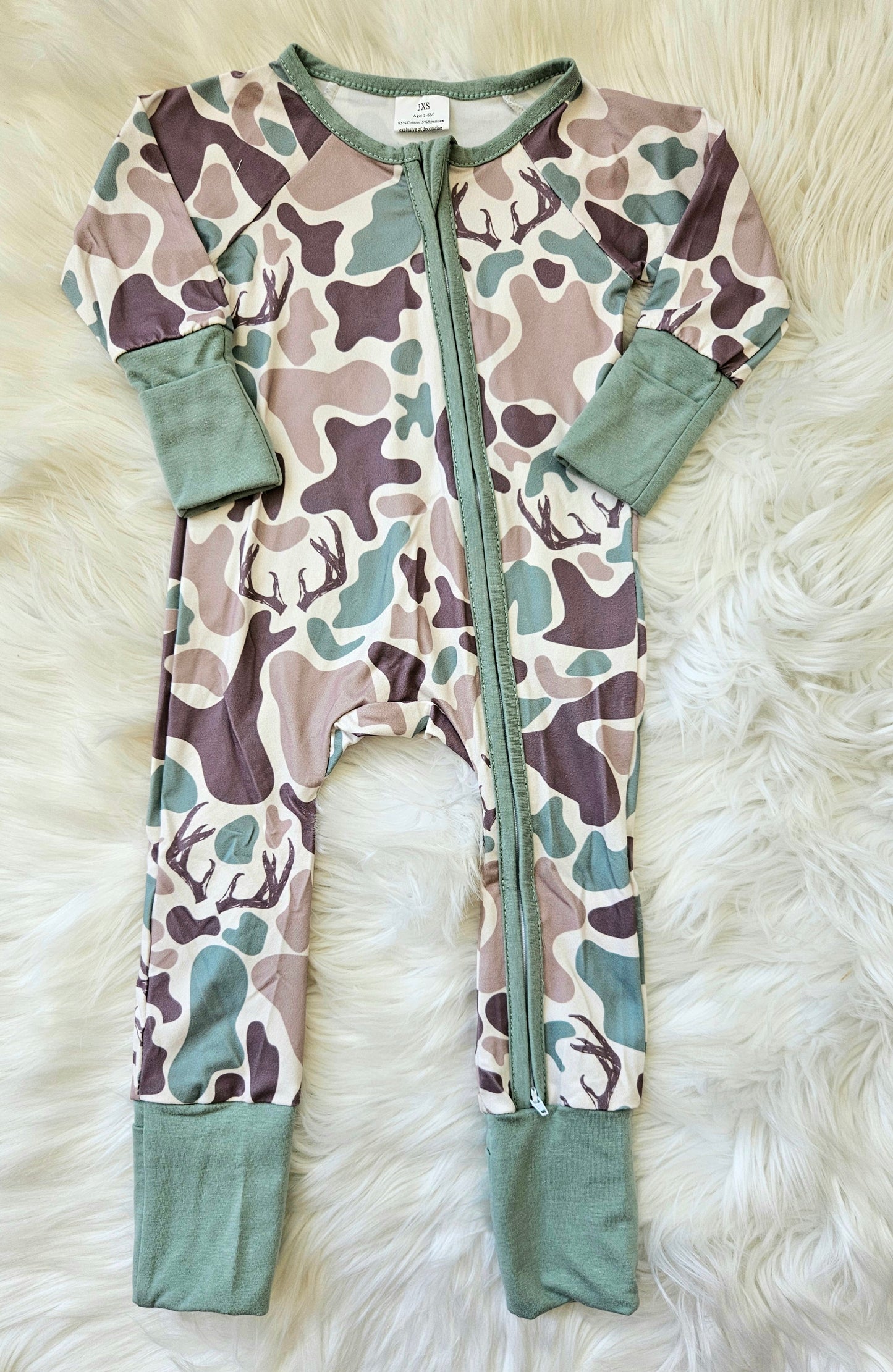 Boys Deer Antlers Camo/Hunting 2-way-zip Pajamas #519