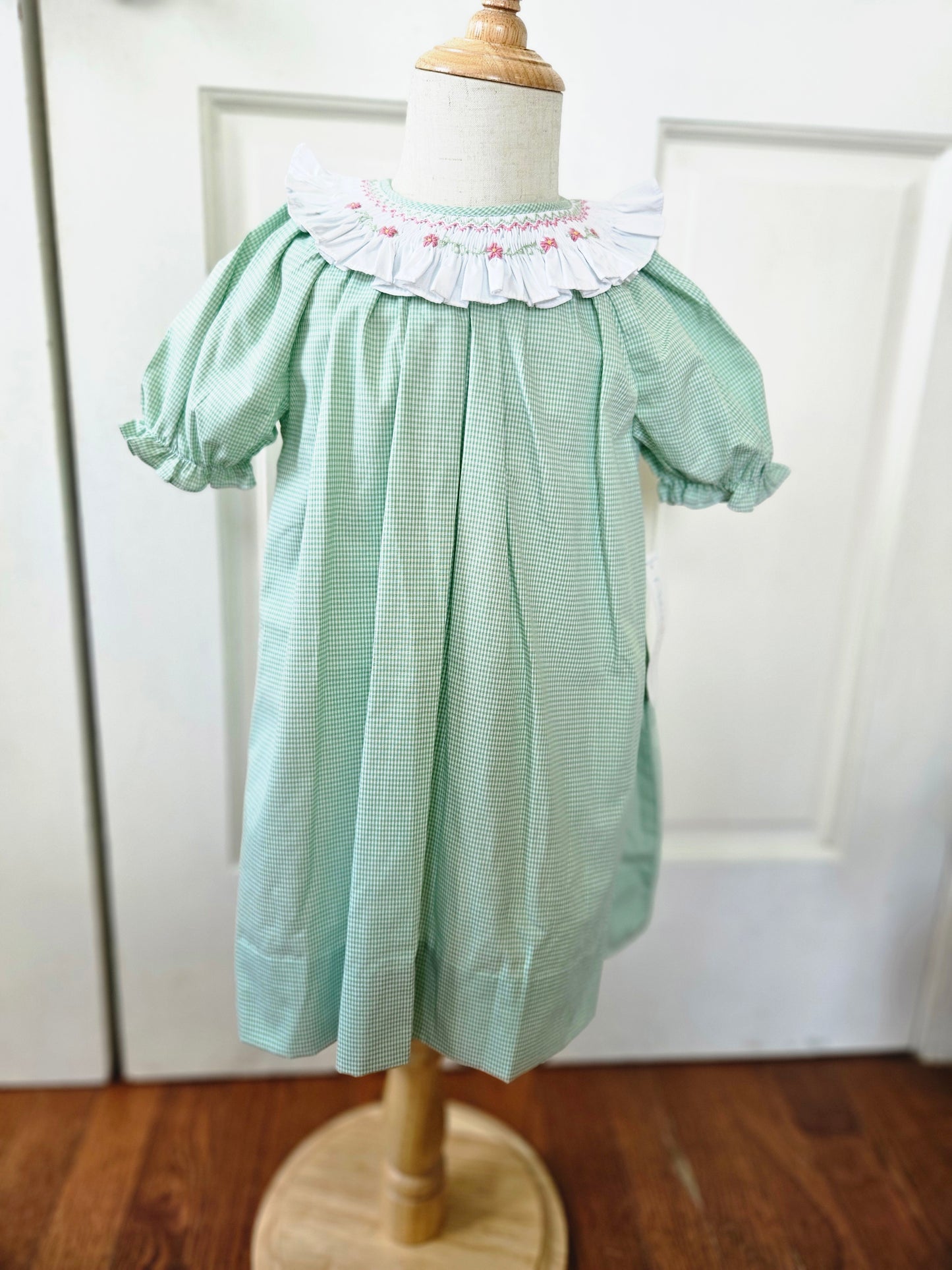 Embroidered Flower Smocked Collar Girls Dress